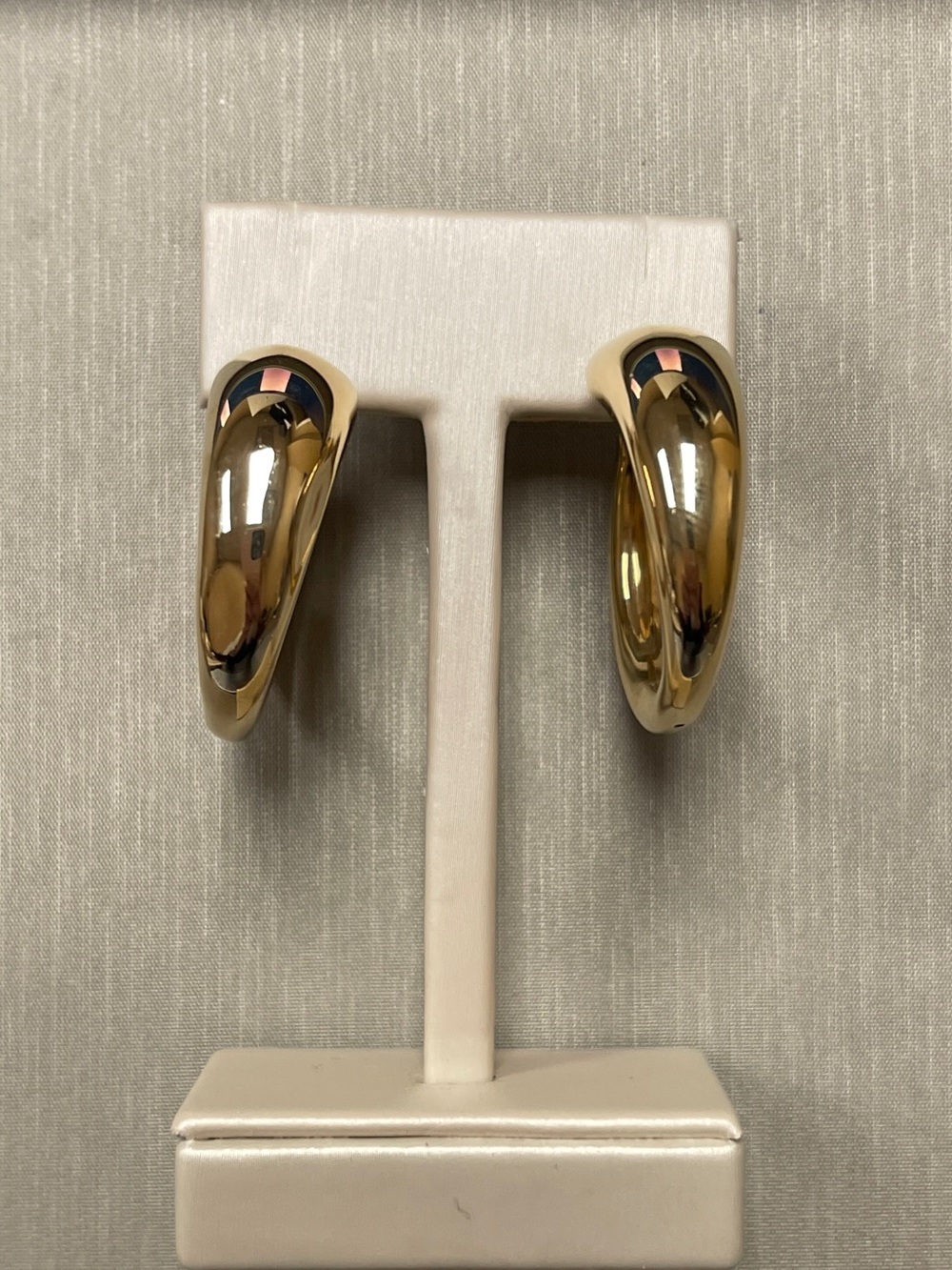 NWOT Marcello Pane Polished 18kt Over Sterling Silver Sculpted Hoop Earrings